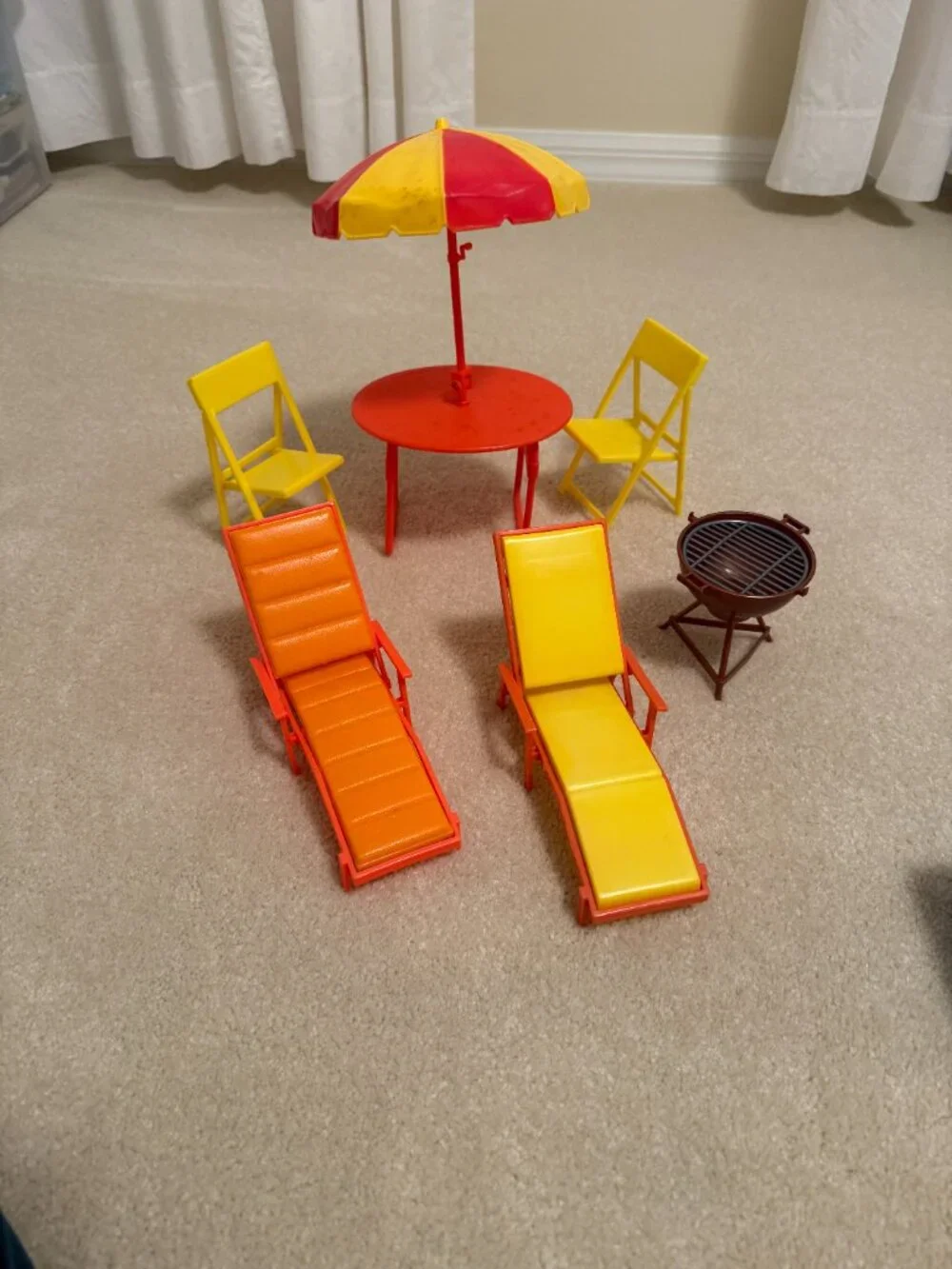 Arco Barbie vintage patio/pool furniture - chairs, chaise, table,umbrella, grill